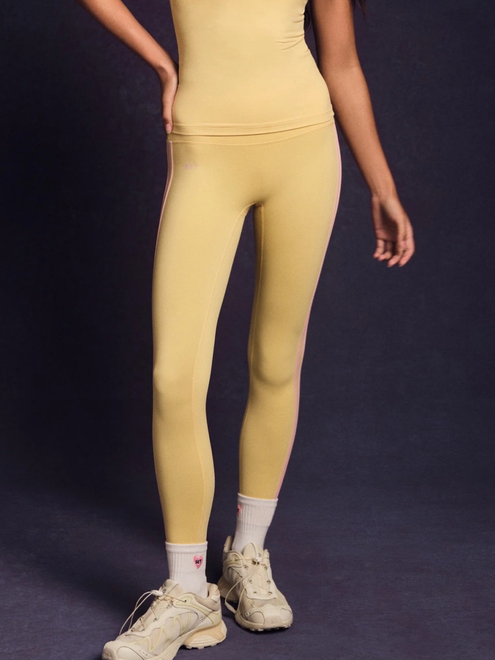 SET ACTIVE BREATHE DUO STRIPE LEGGINGS - TAFFY LARGE BRAND NEW NEVER WORN W TAGS